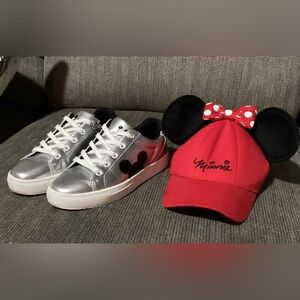 Disney Mickey Mouse girls silvers sneaker size 4 and Minnie Mouse hat OS